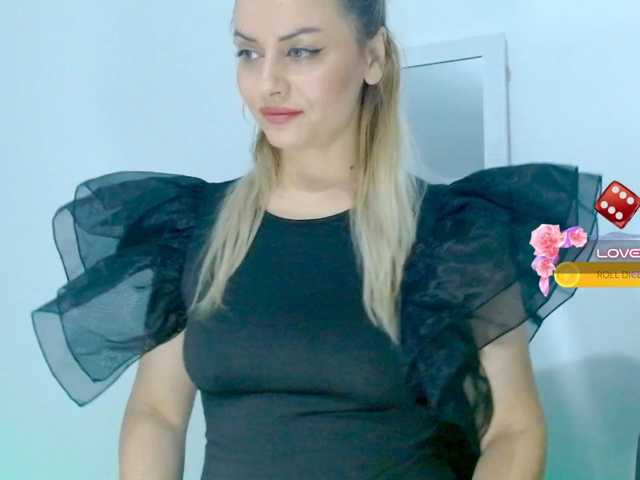 KimHotGirl