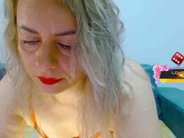 KimHotGirl webcam