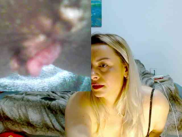 KimHotGirl webcam