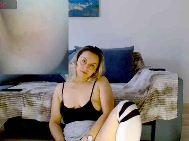 KimHotGirl