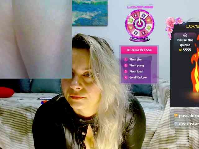 KimHotGirl webcam