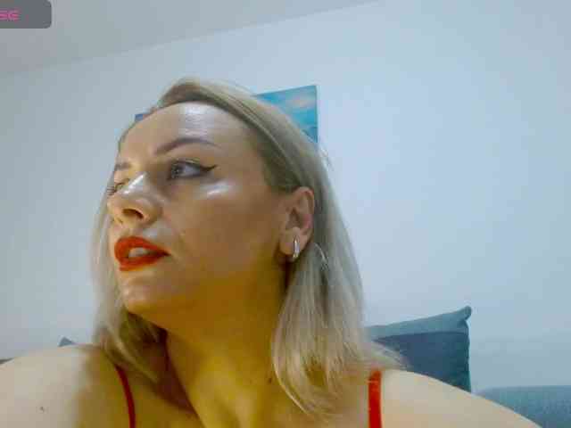 Modelo: KimHotGirl