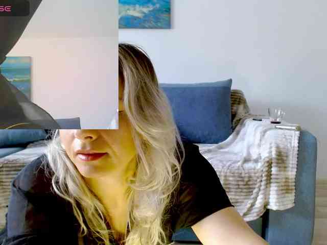 KimHotGirl webcam