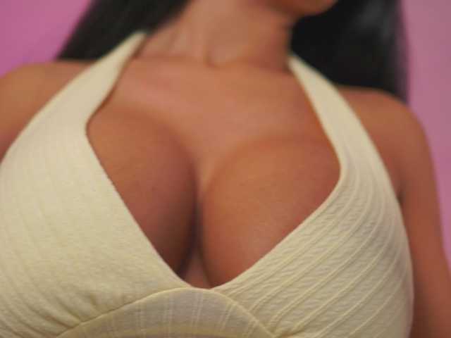 BlackCloverX live cam on BongaCams