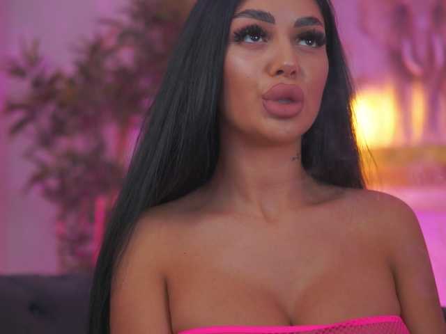 BlackCloverX live cam on BongaCams