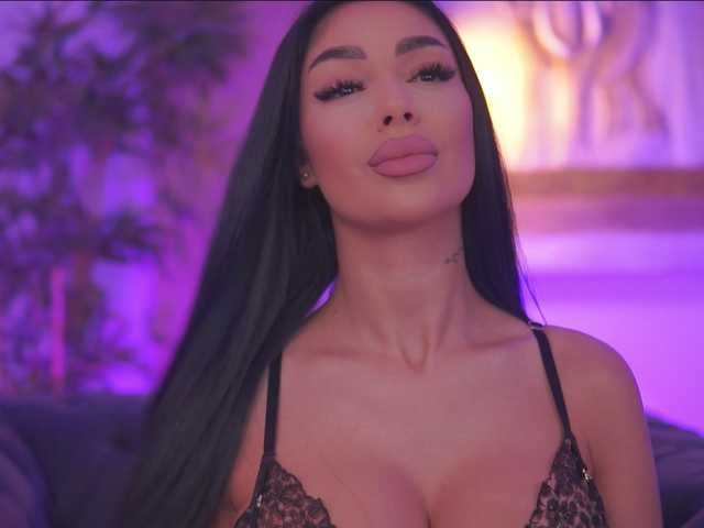 BlackCloverX live webcam show