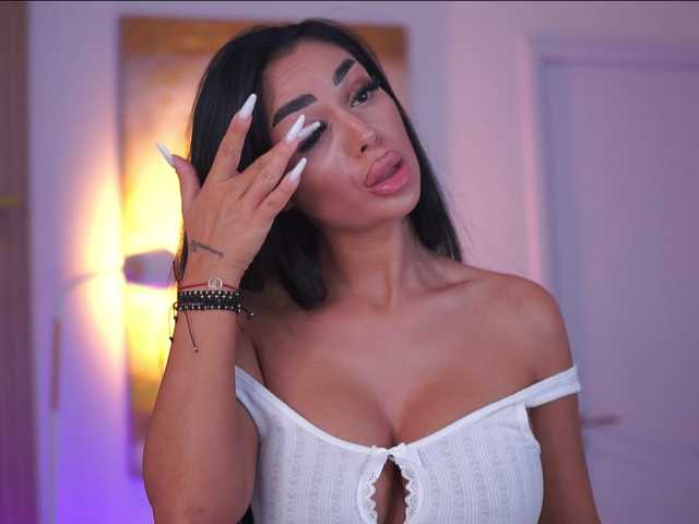 BlackCloverX live cam on BongaCams