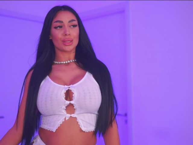 BlackCloverX live cam on BongaCams