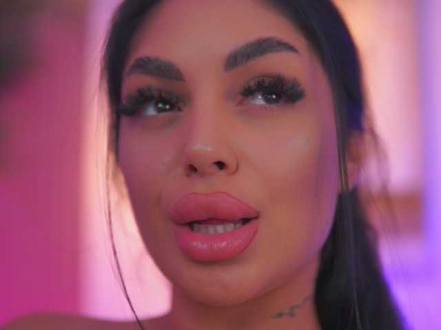 BlackCloverX live cam on BongaCams
