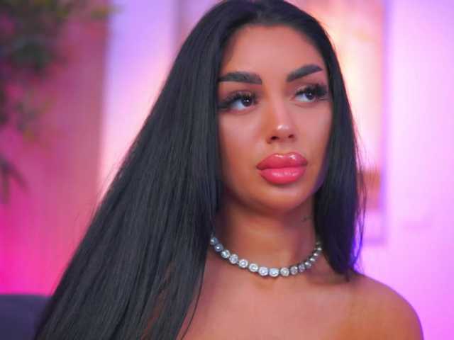 BlackCloverX live cam on BongaCams
