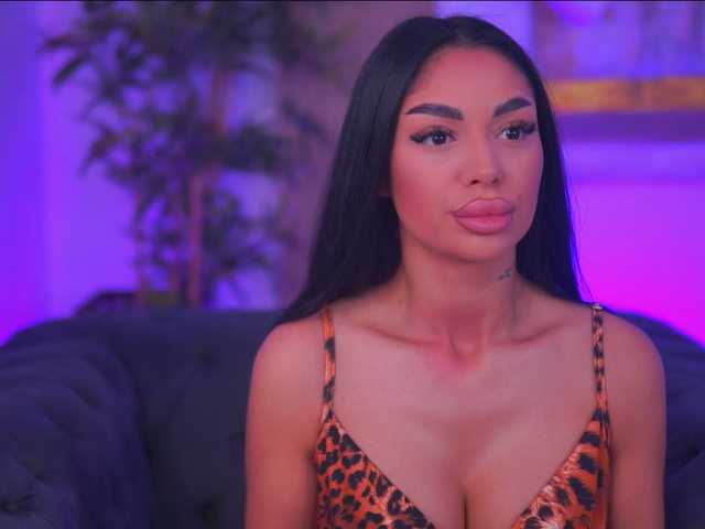 BlackCloverX live webcam show