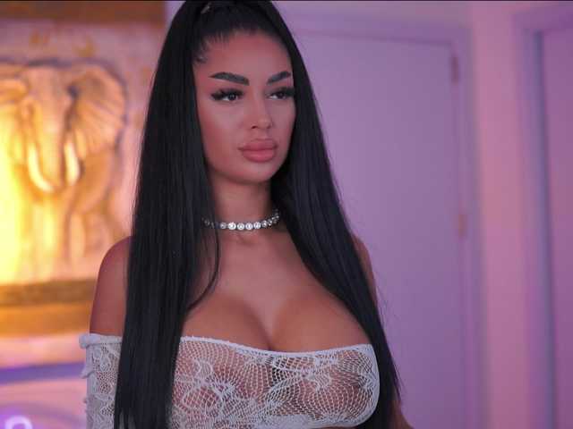 BlackCloverX live cam on BongaCams