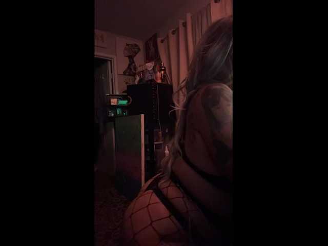 ALICETHICCPEACH preview