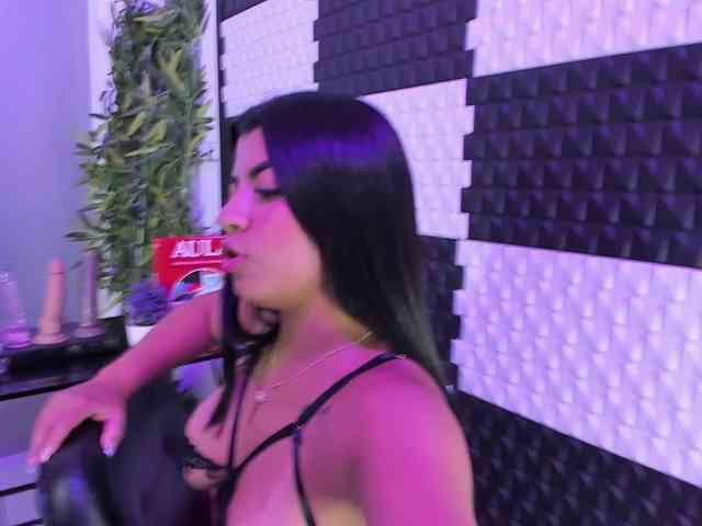 AlinaMorris