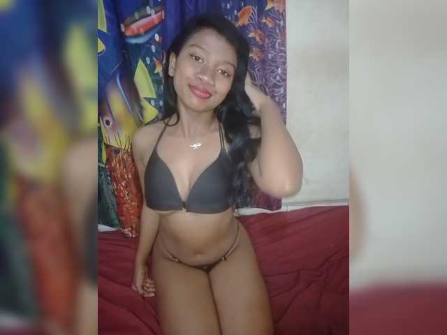 Lolah261 live cam on BongaCams