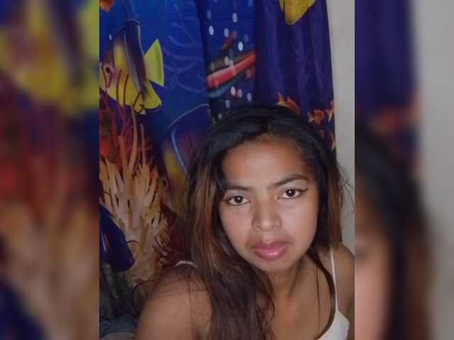 Lolah261 live cam on BongaCams