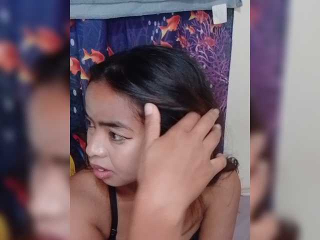 Lolah261 live cam on BongaCams