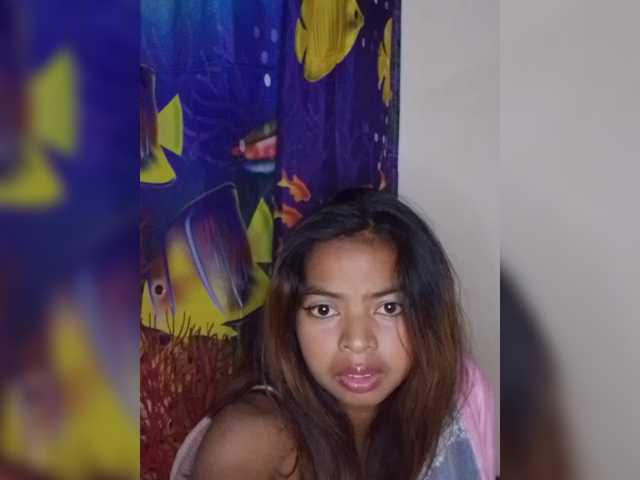 Lolah261 live cam on BongaCams