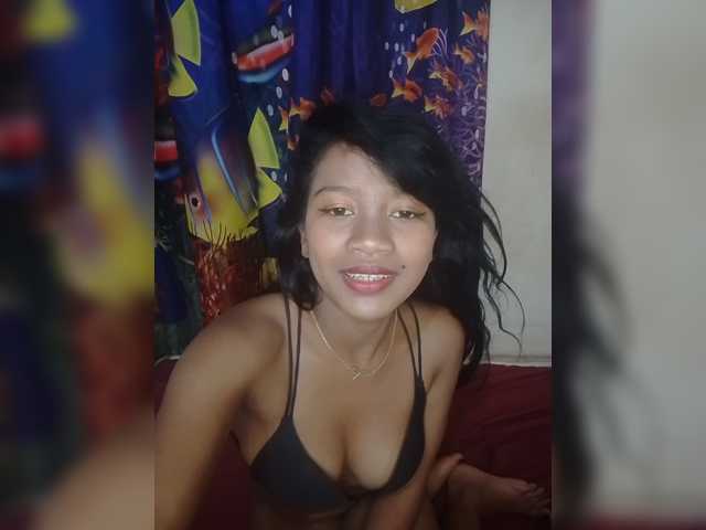 Lolah261 live cam on BongaCams