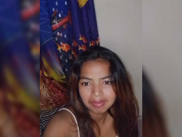 Lolah261 live cam on BongaCams