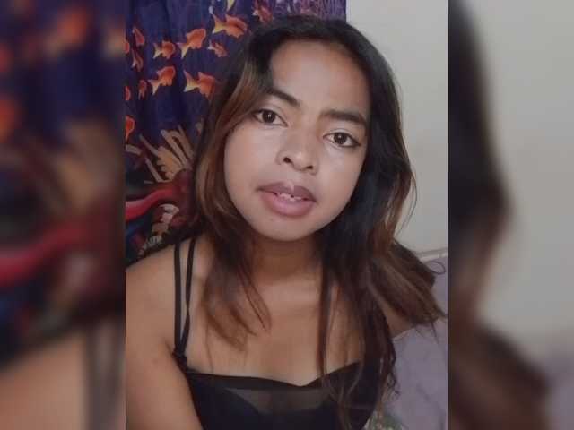 Lolah261 live cam on BongaCams