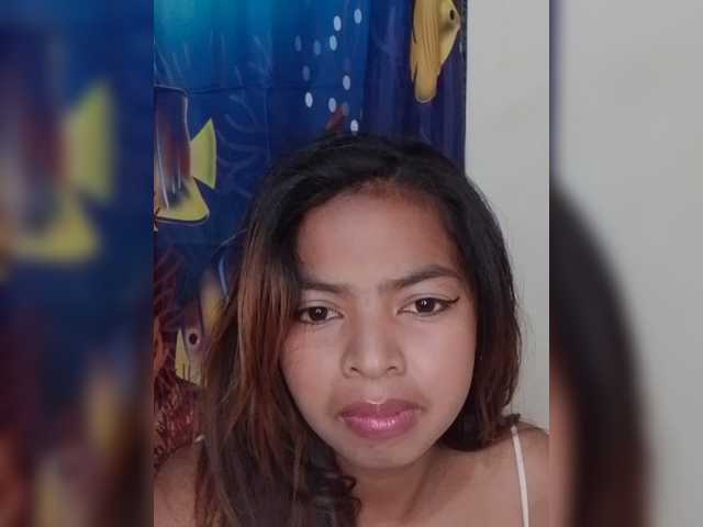 Lolah261 live cam on BongaCams