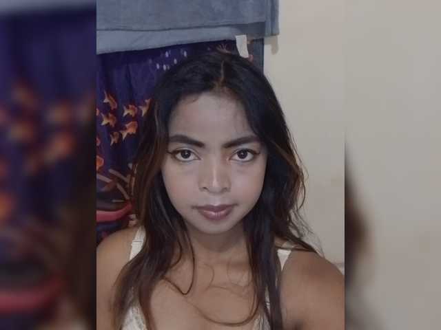 Lolah261 live cam on BongaCams