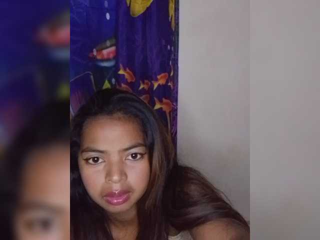 Lolah261 live cam on BongaCams