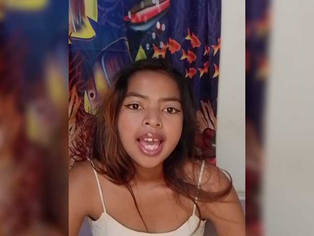 Lolah261 live cam on BongaCams