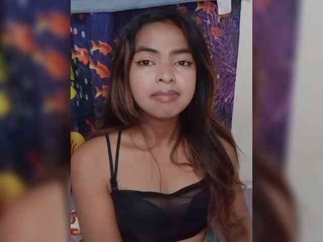 Lolah261 webcam
