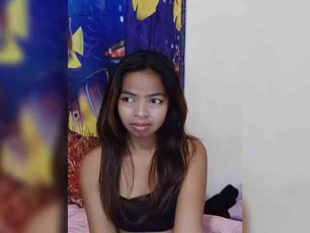 Lolah261 webcam