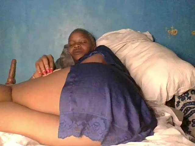 Melaninfetish02 live webcam show