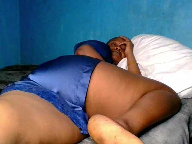 Melaninfetish02 live cam on BongaCams