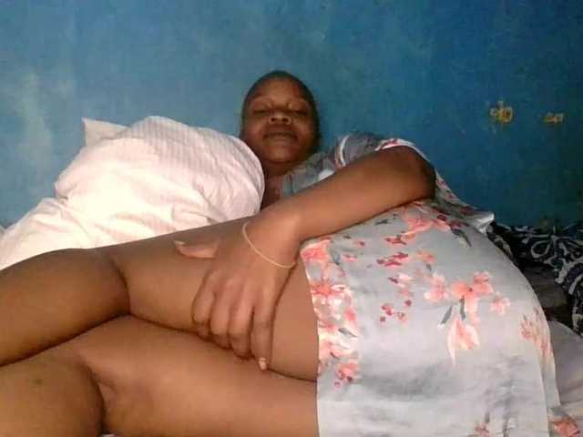 Melaninfetish02 live webcam show