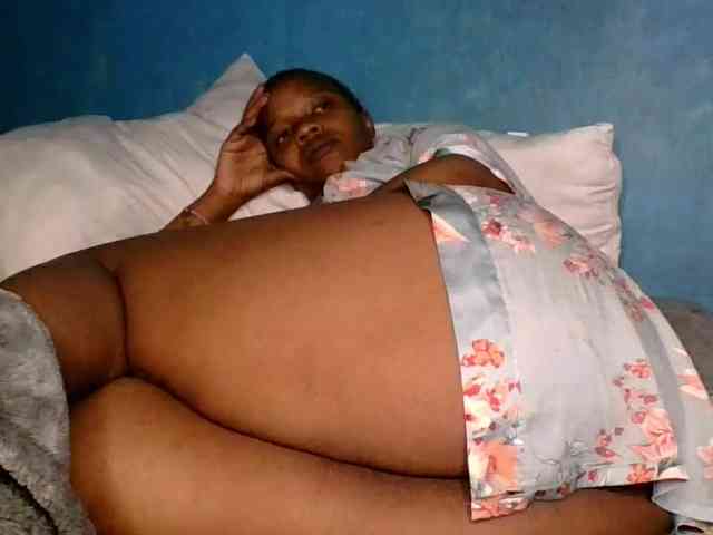 Melaninfetish02 webcam