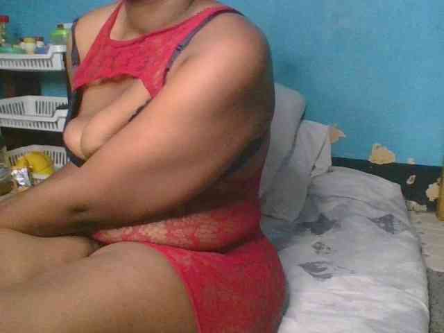 Melaninfetish02 Live Webcam on BongaCams