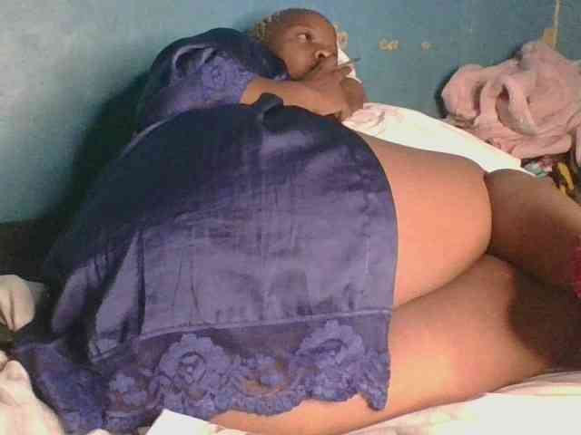 Melaninfetish02 webcam