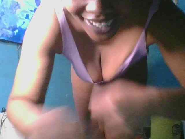 Melaninfetish02 webcam