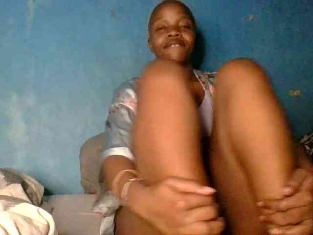 Melaninfetish02 Live Webcam on BongaCams
