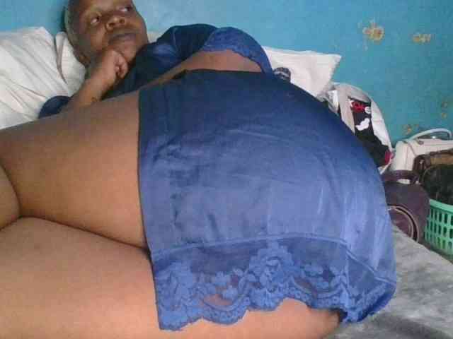 Melaninfetish02 webcam