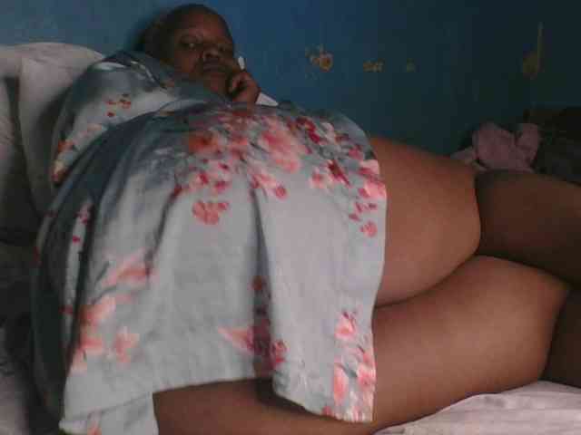 Melaninfetish02 webcam