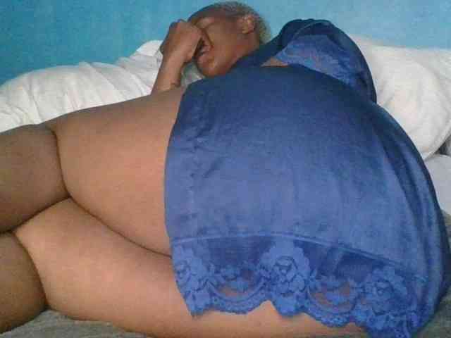 Melaninfetish02 webcam