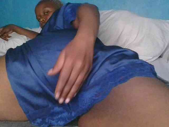 Melaninfetish02 webcam