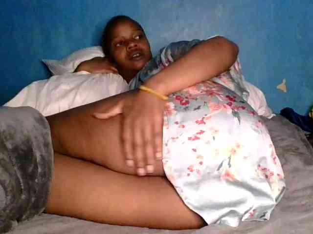 Melaninfetish02 webcam