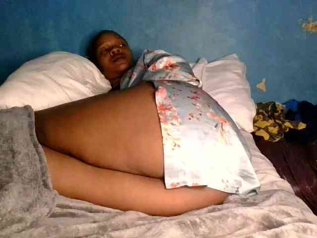 Melaninfetish02 webcam