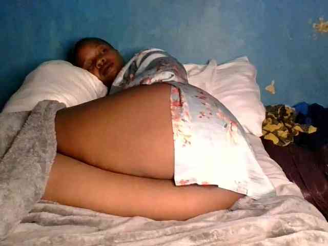 Melaninfetish02 webcam