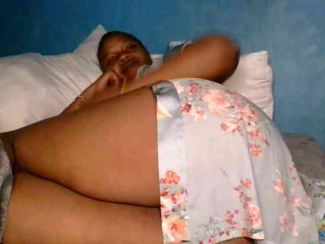 Melaninfetish02 webcam