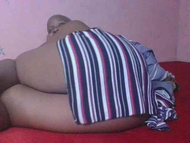 Melaninfetish02 webcam