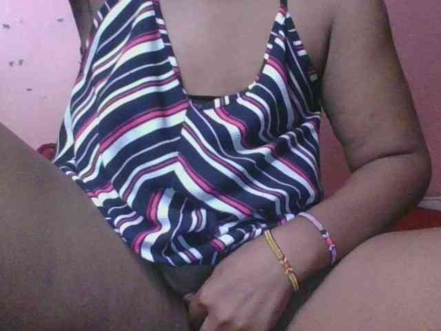 Melaninfetish02 webcam