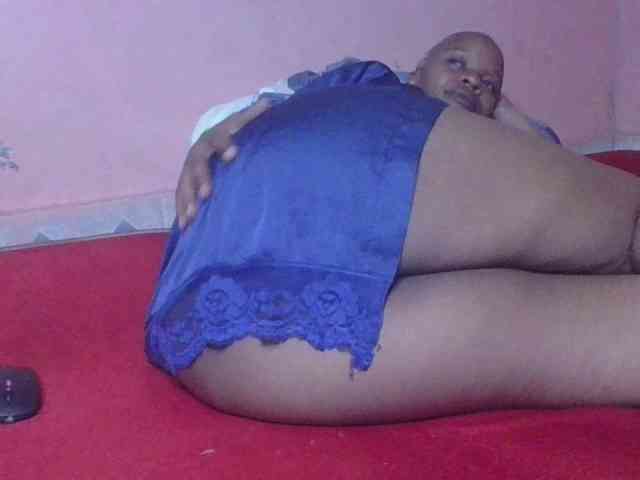 Melaninfetish02 webcam